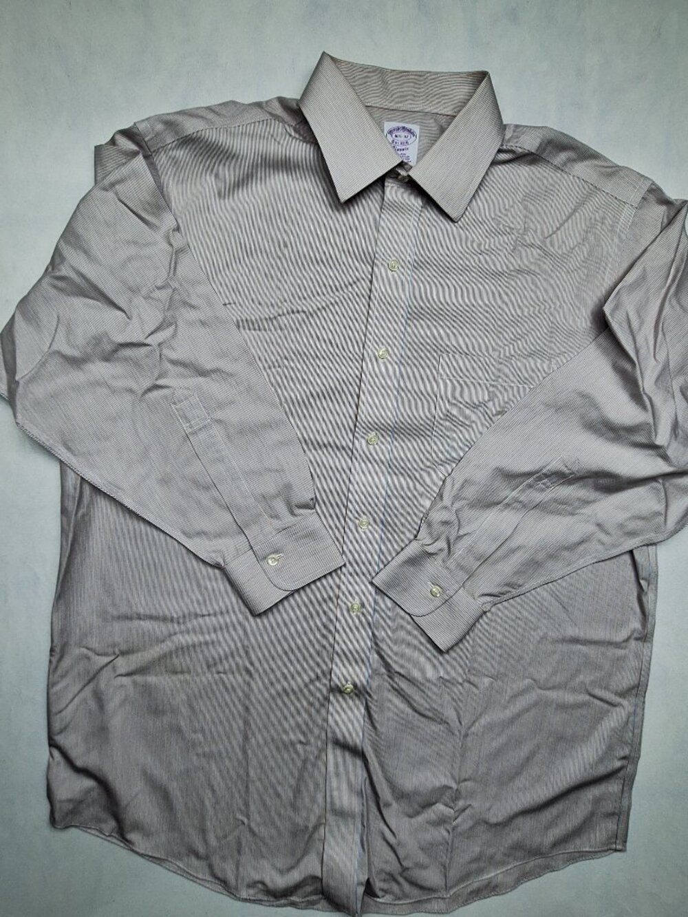 Brooks Brother 16 1/2 - 32 Long sleeve shirt